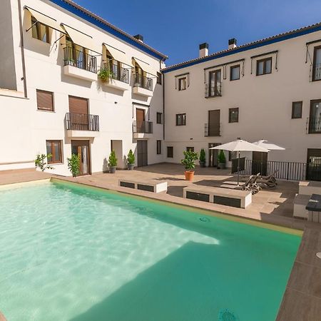 하엔 Centrico Y Moderno Con Piscina Y Parking 아파트 외부 사진