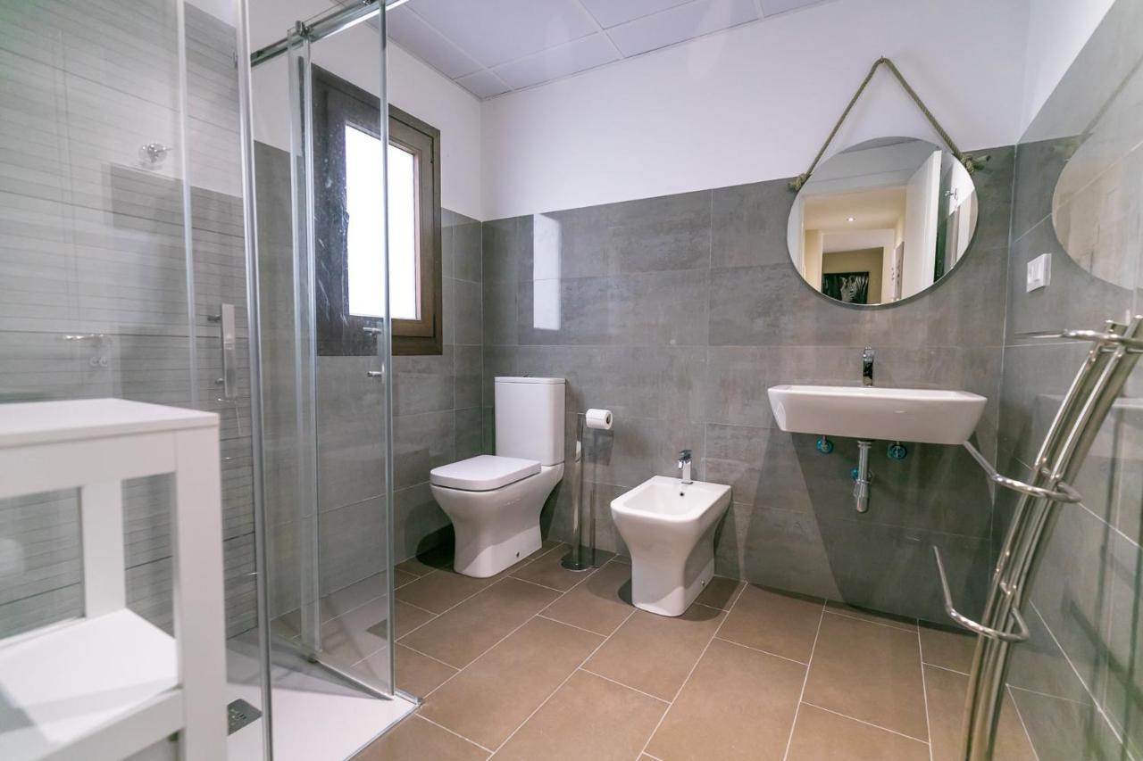 하엔 Centrico Y Moderno Con Piscina Y Parking 아파트 외부 사진