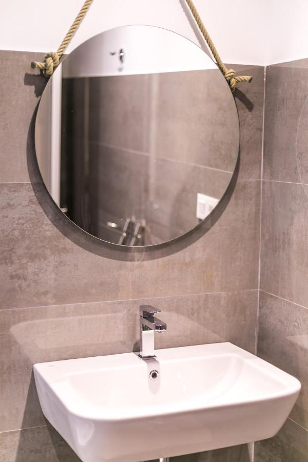 하엔 Centrico Y Moderno Con Piscina Y Parking 아파트 외부 사진